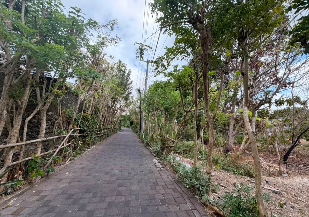 Corner Plot Land for Sale in Pecatu – 10 Are, Leasehold