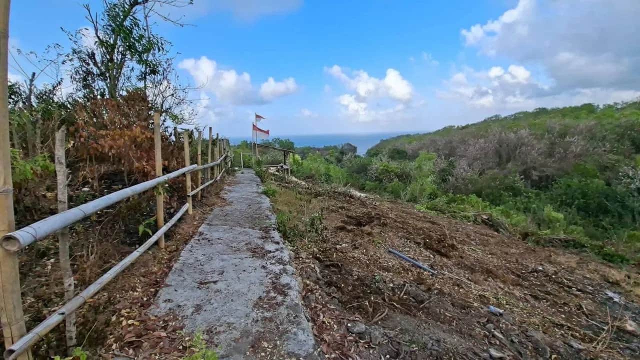 49.7-Are Cliff-Top Ocean View Land in Melasti, Ungasan